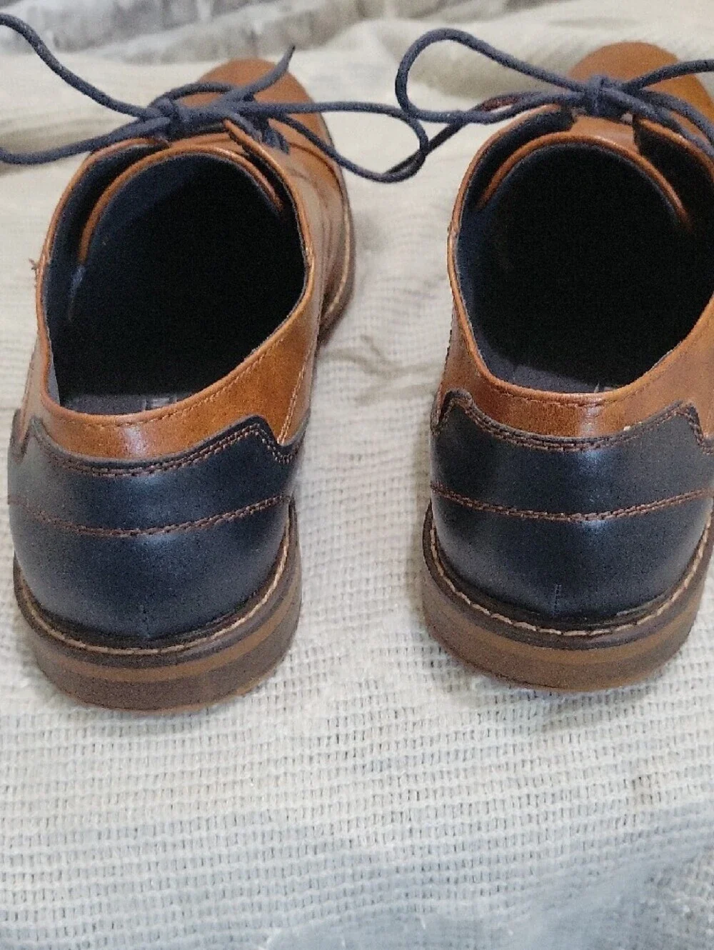 Restoration Mens 9M Lowry Classic Two-Tone Brown & Black Leather Derby Oxfords
